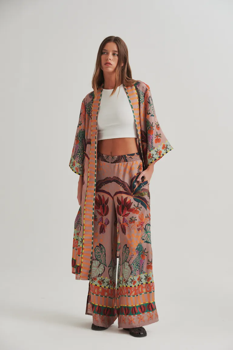 Kimono estampado de diseño amplio y fluido para vestir con estilo de Sweet en Kimonos para argentina
