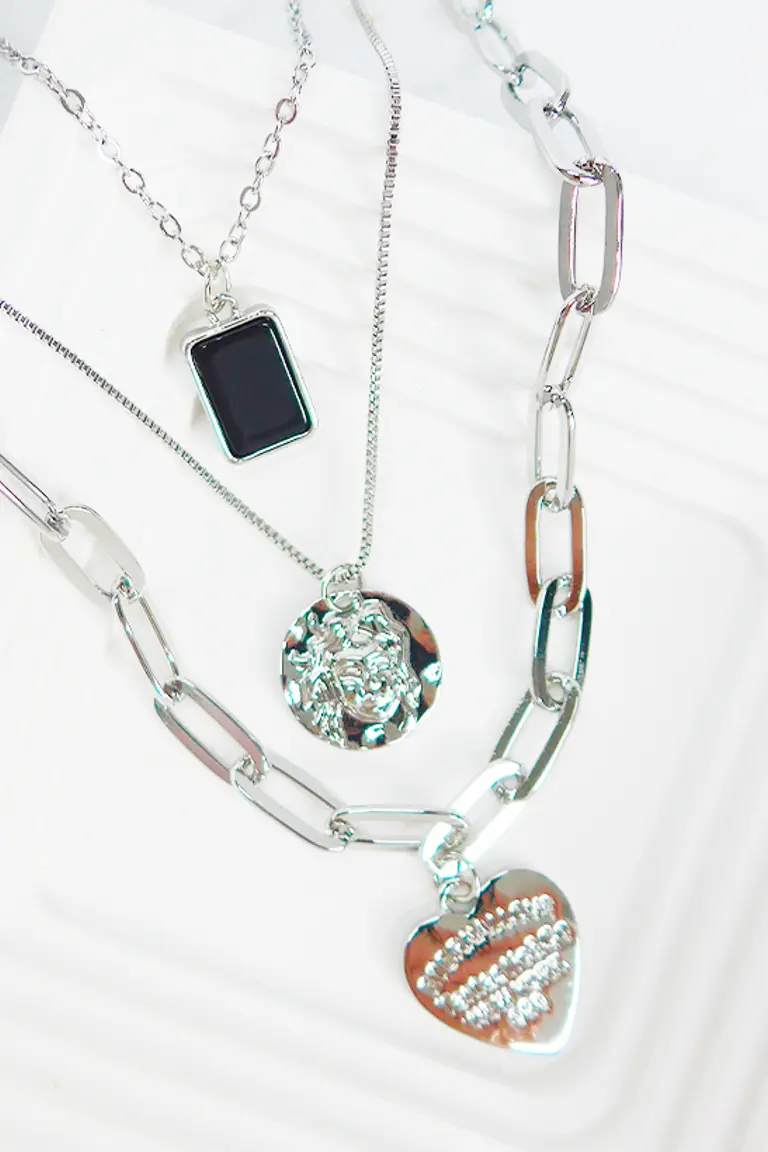 Collares Elegantes de Exotica Accesorios en Bijouterie para argentina