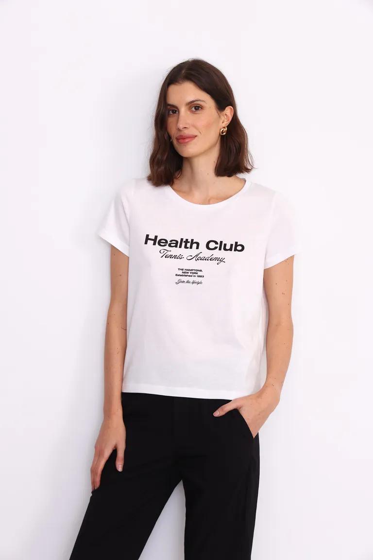 Remera de manga corta con estampado tipográfico para mujer de Yagmour en Remeras para argentina