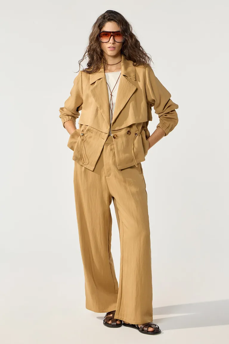 Pantalón Sastrero de Corte Recto en Beige para Mujer de Cuesta Blanca en Pantalones para argentina
