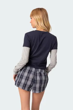 Remera mood con mangas largas de Edikted en Remeras para argentina
