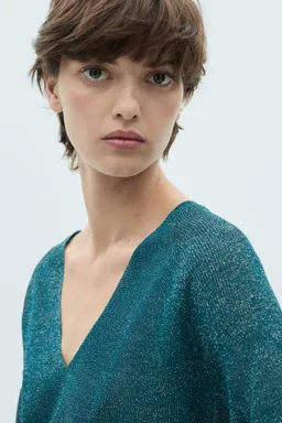 Sweater lúrex escote de Mango en Buzos y Sweaters para argentina