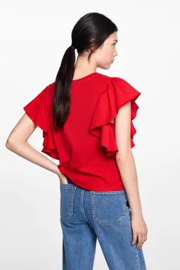 Remera algodón con volantes de Mango Teen en Remeras para argentina