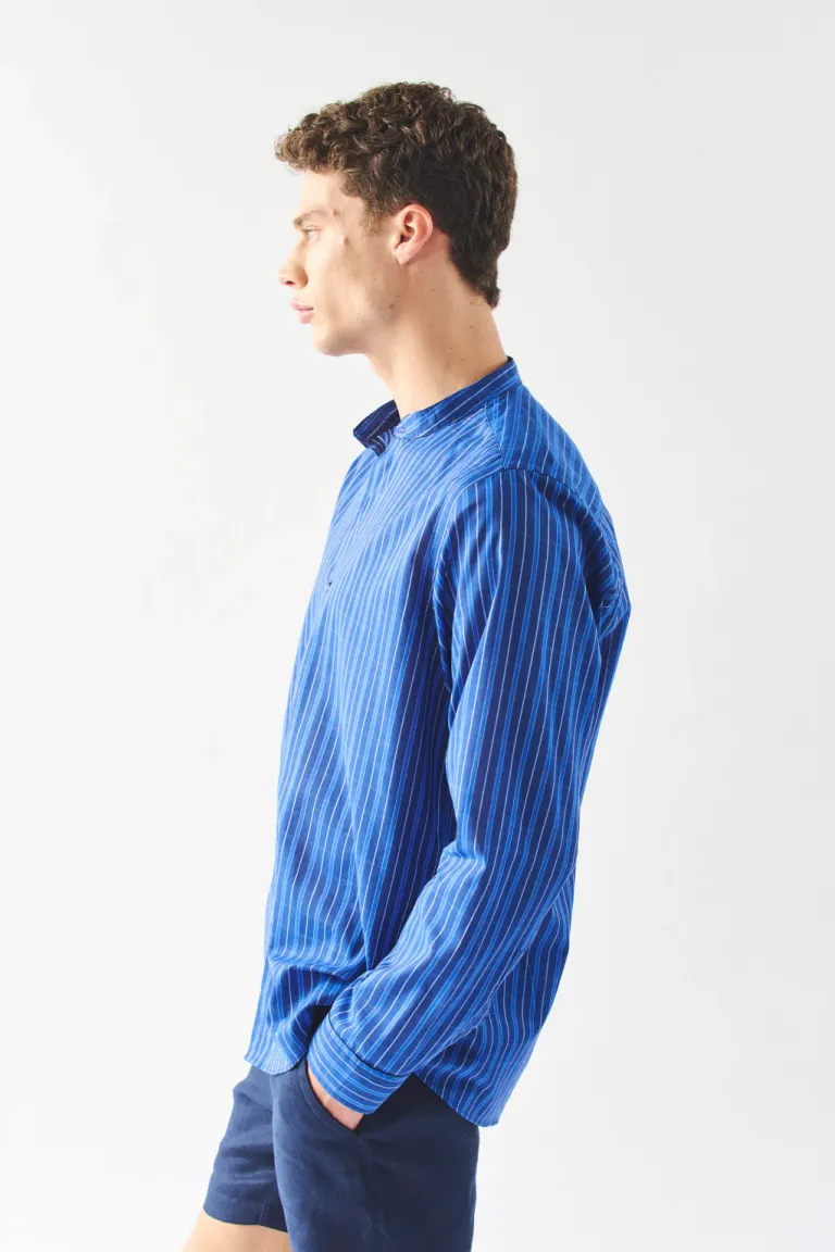 Camisa de Manga Larga con Diseño Rayado en Tonos Azules para Hombre de Bensimon en Camisas para argentina