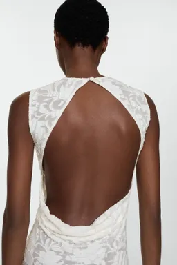 Vestido jacquard abertura de Mango en Vestidos para argentina