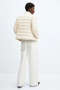 Anorak acolchado con bolsillos de Mango en Chaquetas para argentina