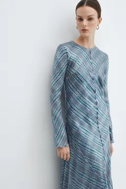 Vestido satinado cuadros de Mango en Vestidos para argentina