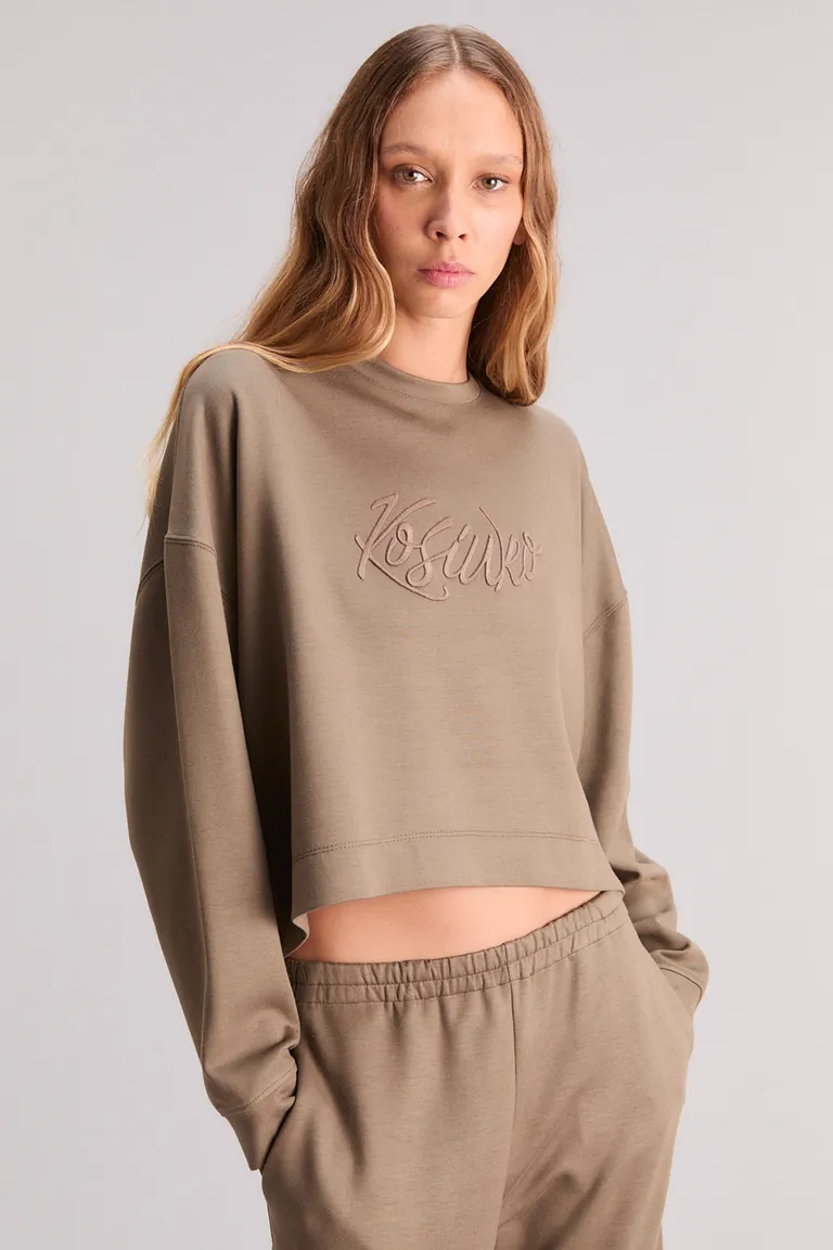 Buzo regular de neoprene y viscosa con diseño exclusivo de Kosiuko en Buzos y Sweaters para argentina