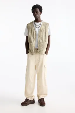 Cargo con costuras de Pull&Bear en Pantalones para argentina