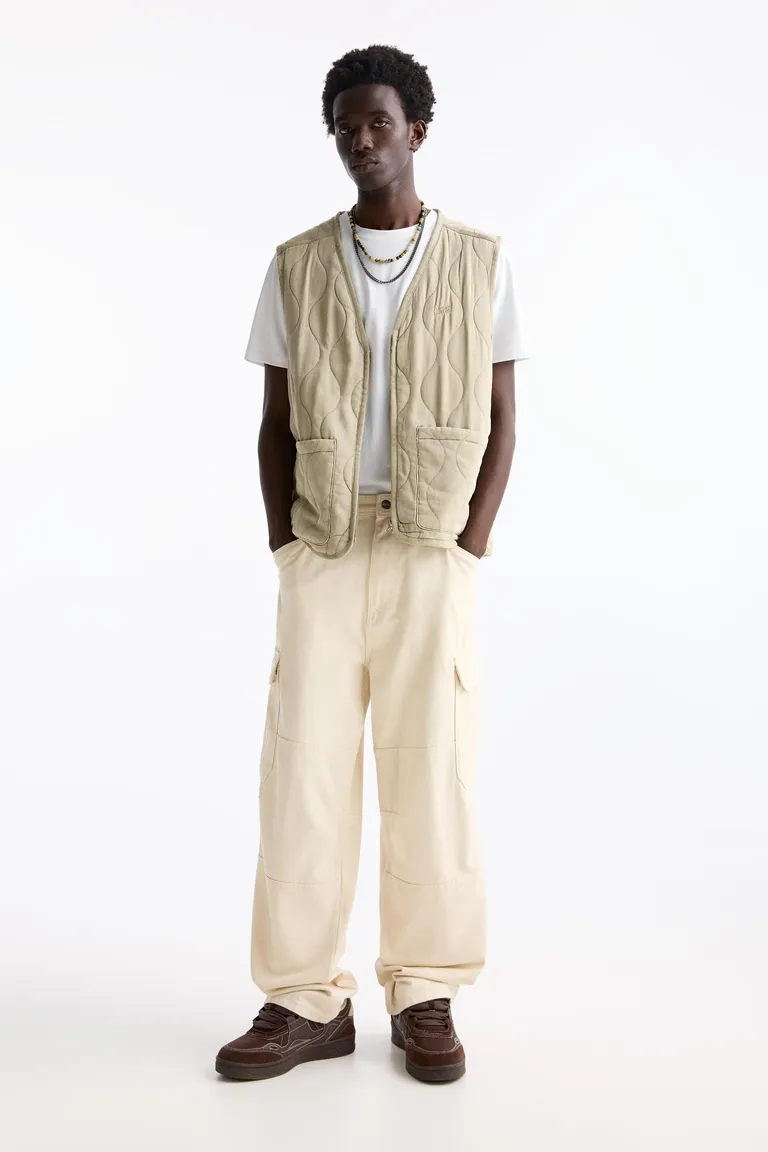 Cargo con costuras de Pull&Bear en Pantalones para argentina