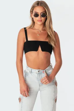 Crop top valeria corte de Edikted en Tops para argentina