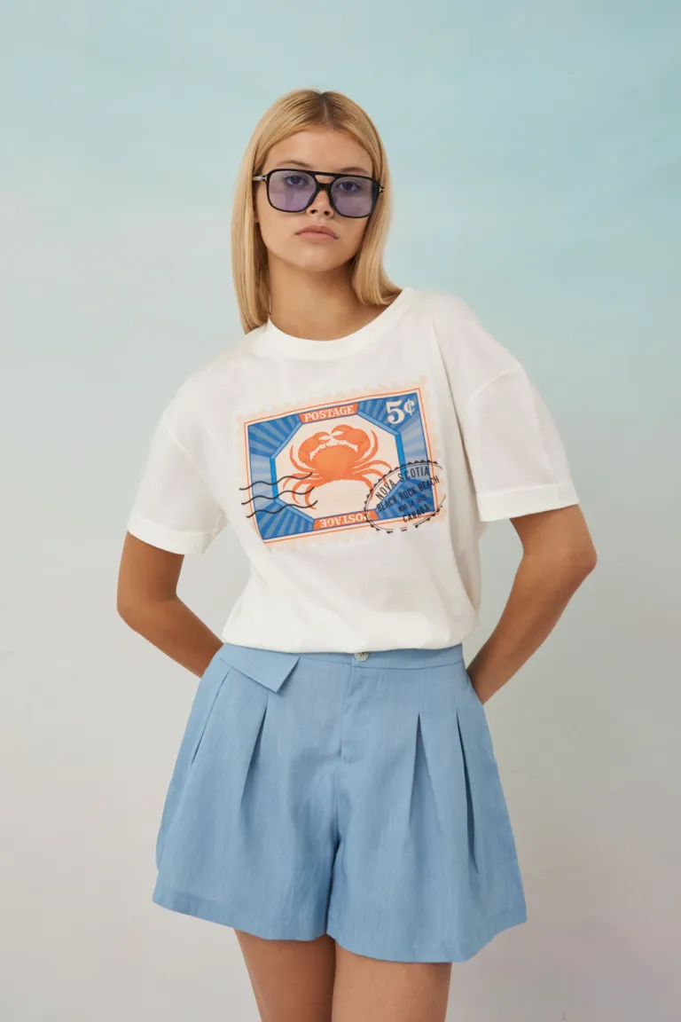 Shorts azules de moda para mujer con diseño elegante y versátil de Apricot en Shorts para argentina