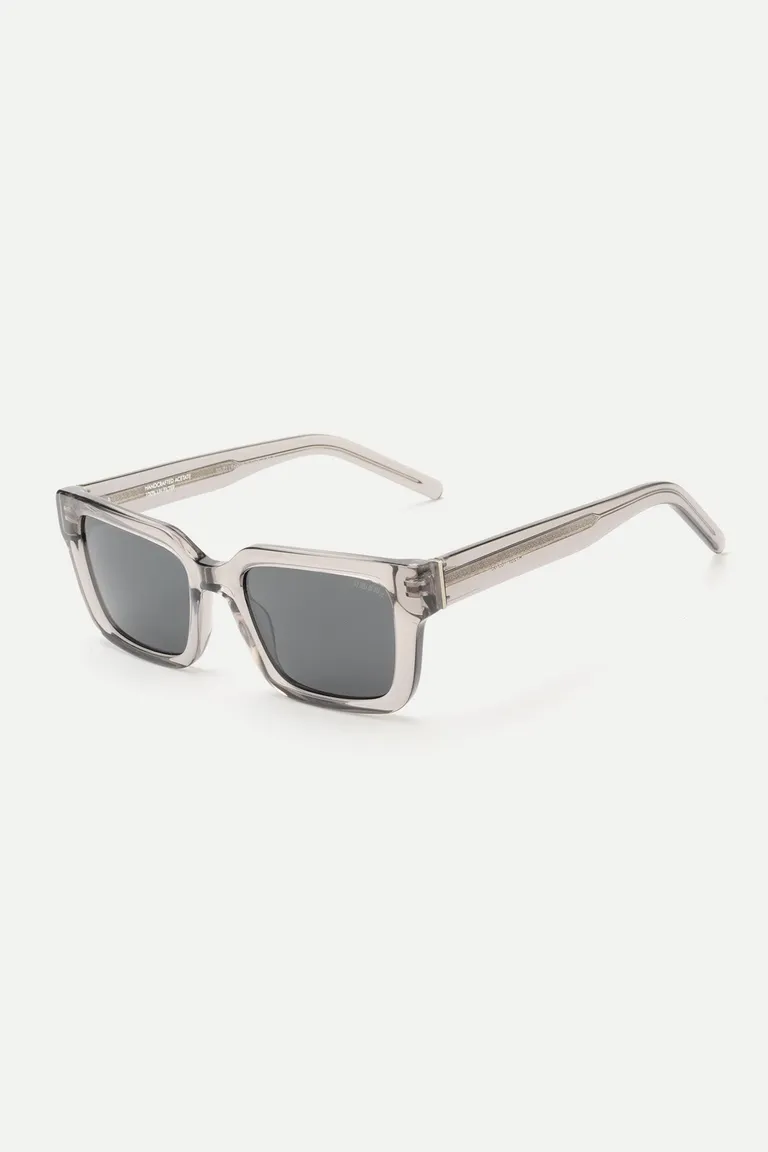 Gafas de acetato premium con lentes polarizadas y filtro UV de Ay Not Dead en Anteojos para argentina