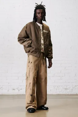 Chaqueta bomber bordado stwd de Pull&Bear en Abrigos y Camperas para argentina