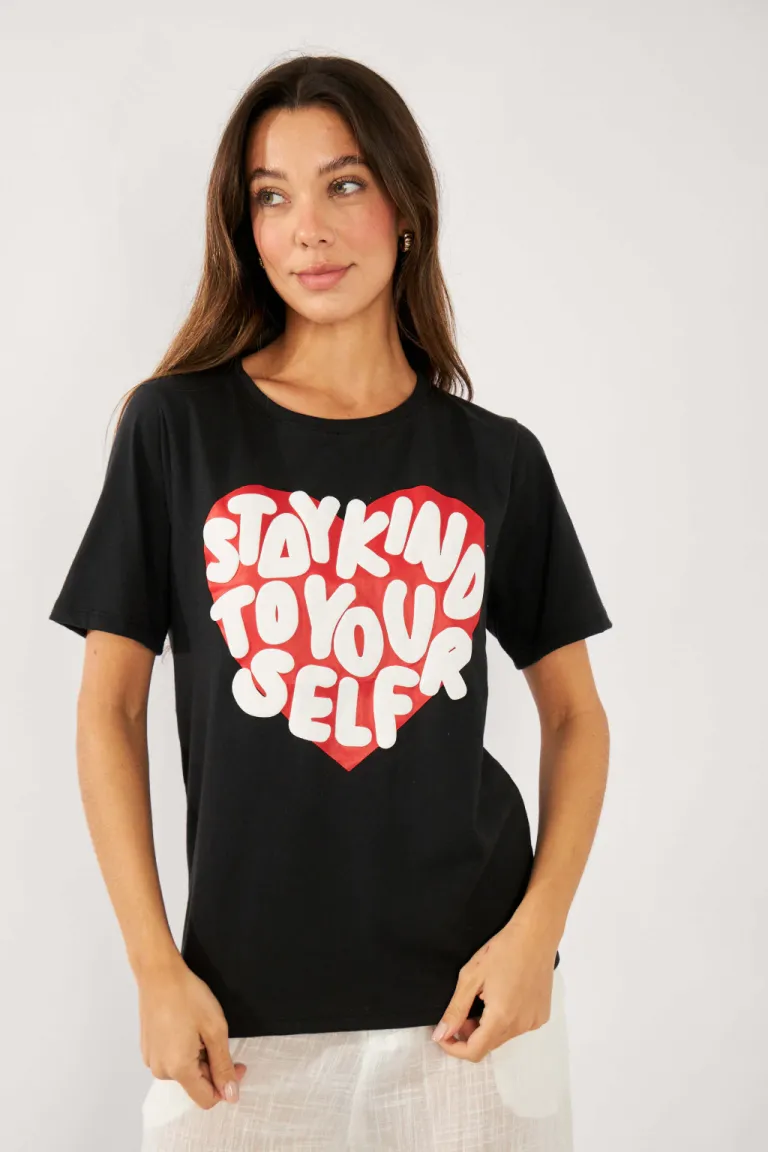 Remera de algodón con estampado en forma de corazón para mujer de Belle en Remeras para argentina