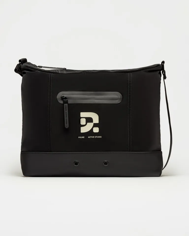 Bolso shopper negro de diseño minimalista y elegante de Prüne en Bolsos y Carteras para argentina