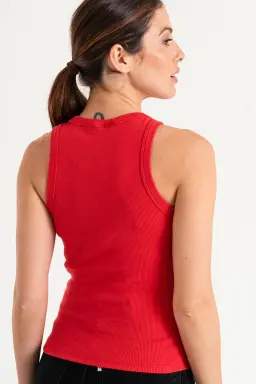 Musculosa Escote Cerrado de Isostasia en Tops para argentina