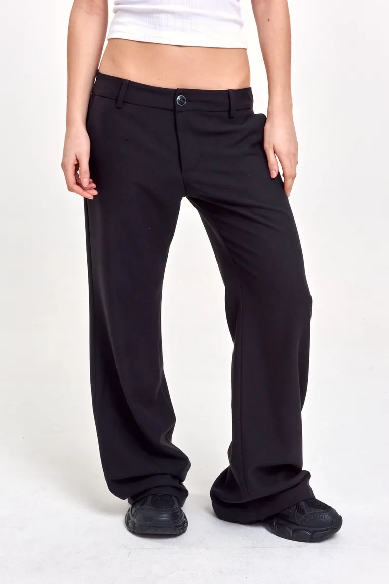 Pantalón de tiro medio bajo con pernera recta y bolsillos laterales de 47 Street en Pantalones para argentina