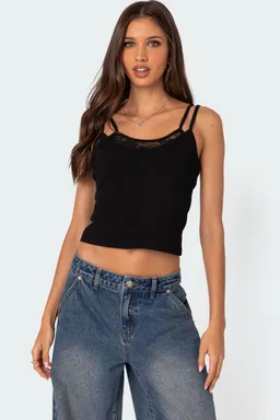 Musculosa encaje capas clavel de Edikted en Tops para argentina