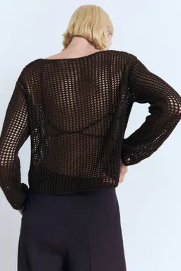 Sweater crochet manga larga de Mango en Buzos y Sweaters para argentina