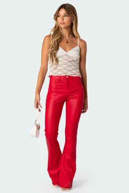 Jeans acampanados cuero sintético luna de Edikted en Pantalones para argentina