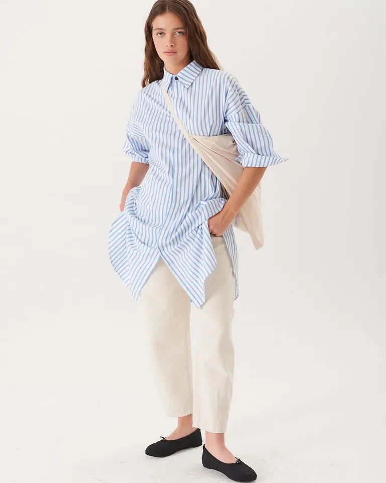 Camisa larga de corte amplio con diseño de rayas y cuello clásico de Furzai en Camisas para argentina