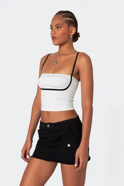 Musculosa con tiras yang de Edikted en Tops para argentina