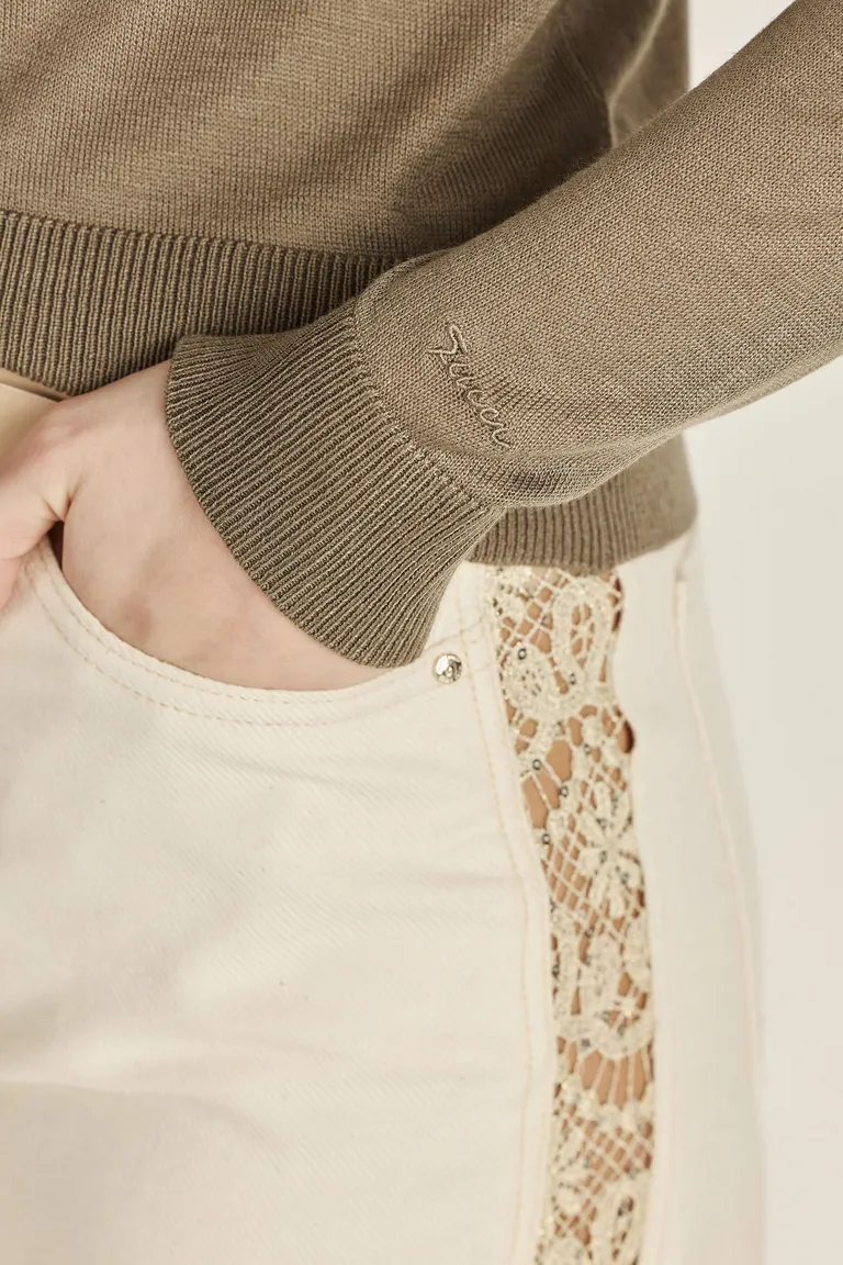 Elegante Sweater de Viscosa Marrón para Mujer - Estilo Clásico y Atemporal de Tucci en Buzos y Sweaters para argentina