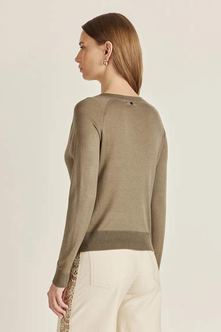 Elegante Sweater de Viscosa Marrón para Mujer - Estilo Clásico y Atemporal de Tucci en Buzos y Sweaters para argentina