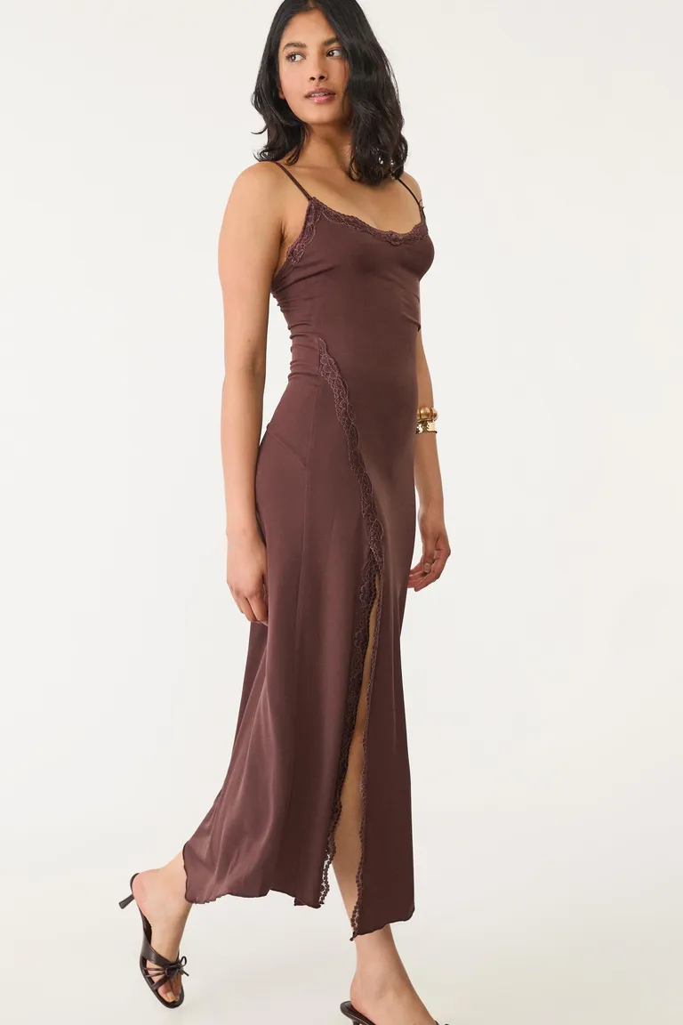 Vestido largo de encaje de Stradivarius en Vestidos para argentina