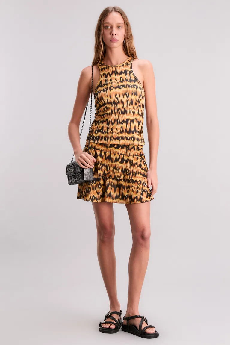 Musculosa heatwave con diseño exclusivo y calce regular para mujer de Kosiuko en Vestidos para argentina