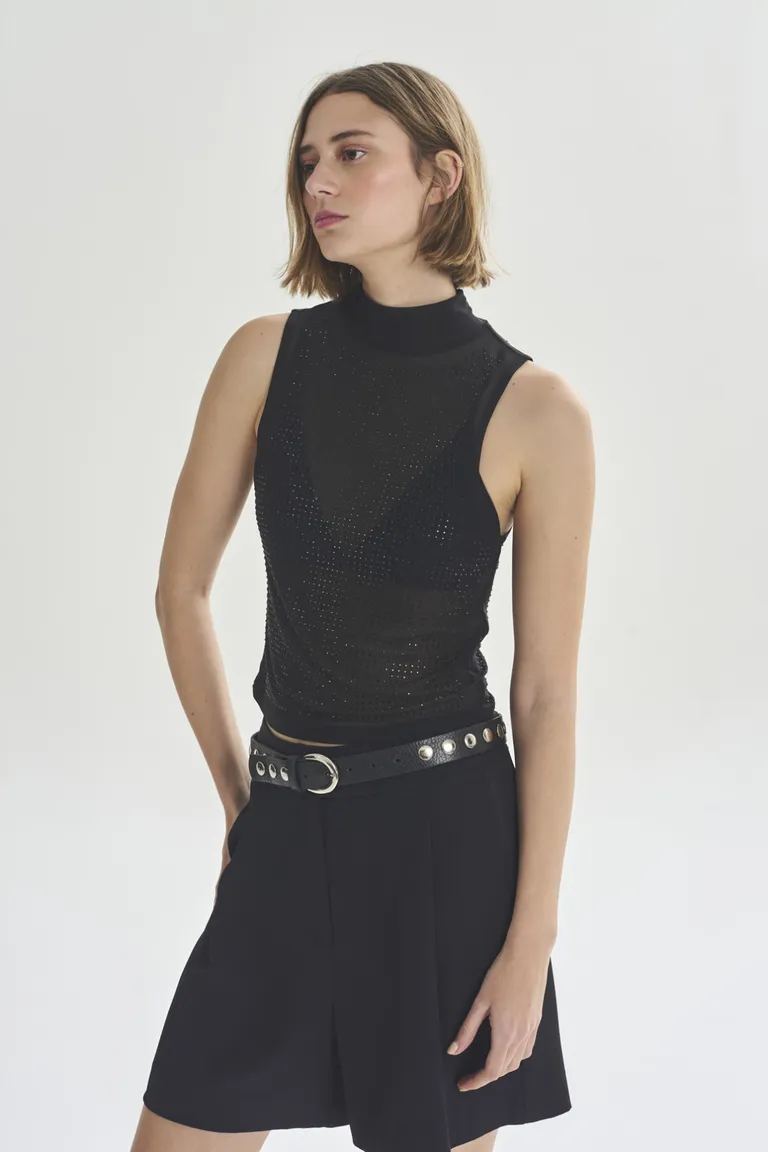 Vestido negro sin mangas de corte recto y cuello alto para mujer de Akiabara en Vestidos para argentina