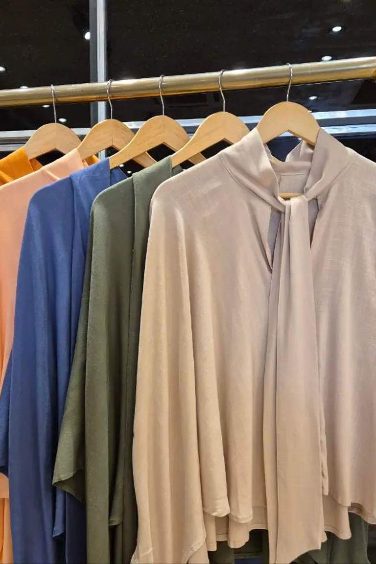 Poncho Blusa de Lino de Hesed en Capas y Ponchos para argentina