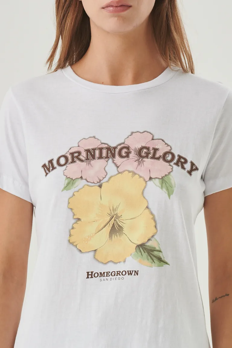 Remera de algodón con estampa floral y texto 'morning glory' para un look casual y relajado de Sweet en Remeras para argentina