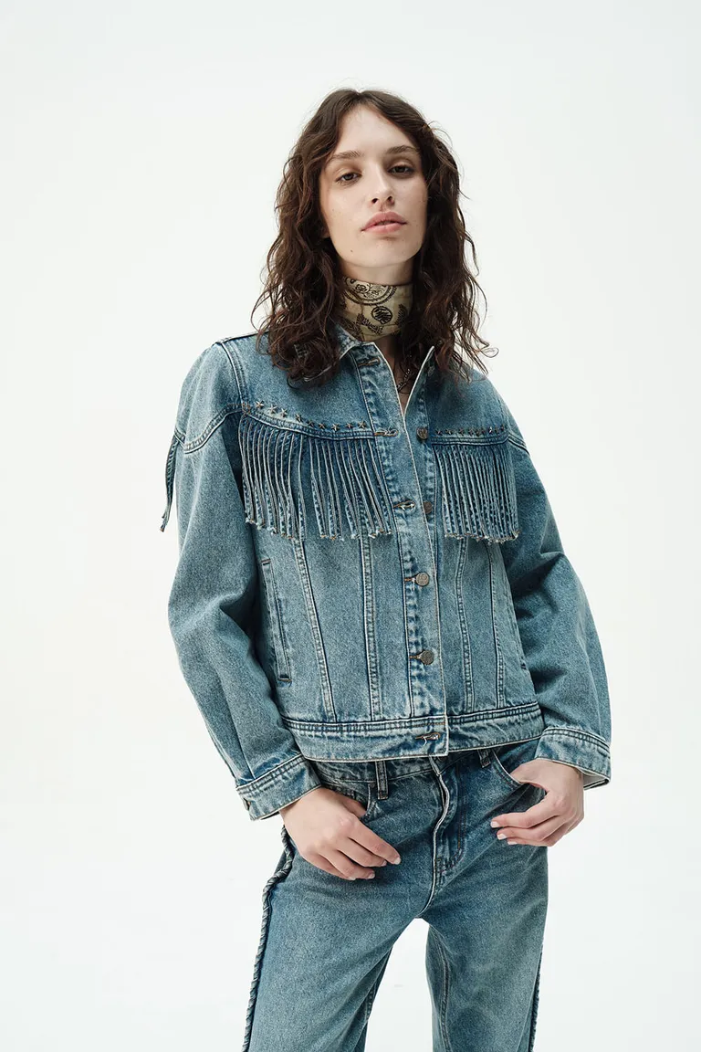 Campera estilo western con flecos y tachas metálicas de Portsaid en Chaquetas para argentina