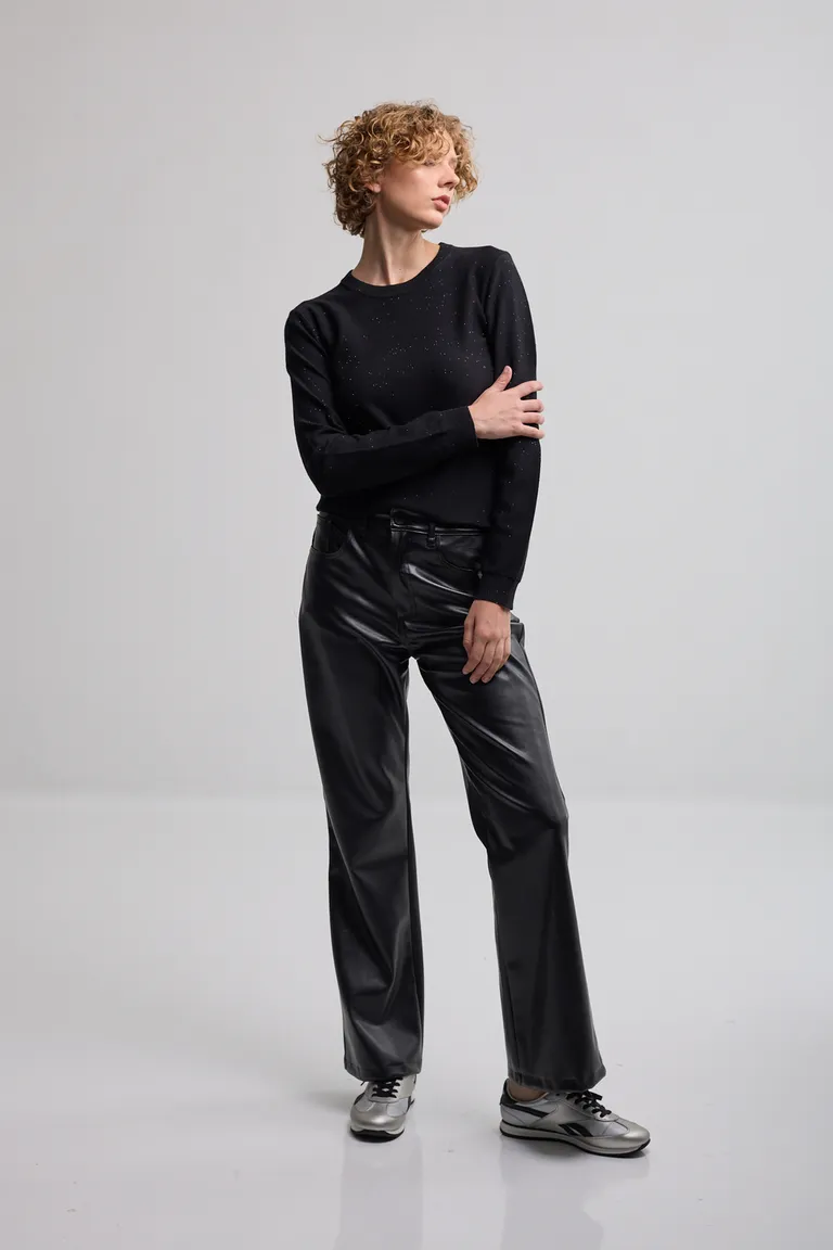 Pantalón Oxford de cinco bolsillos con cierre frontal y botón metálico para mujer de Kill en Pantalones para argentina