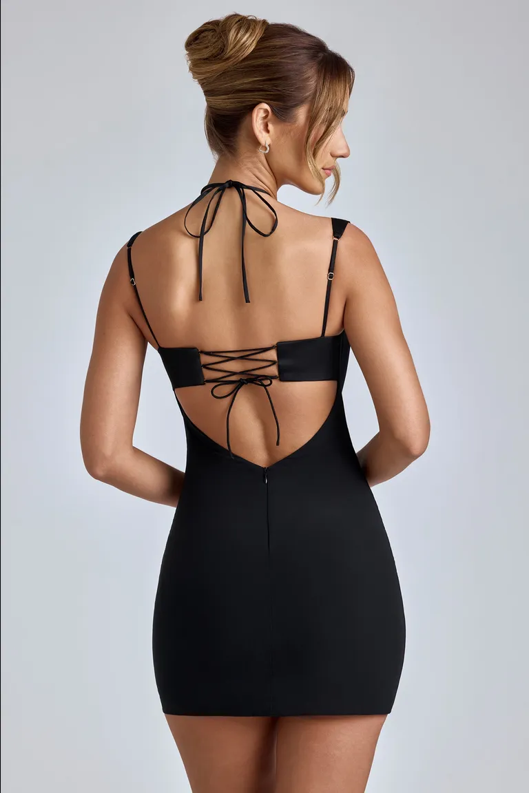 Minivestido línea a cuello caído de Oh Polly en Vestidos para argentina