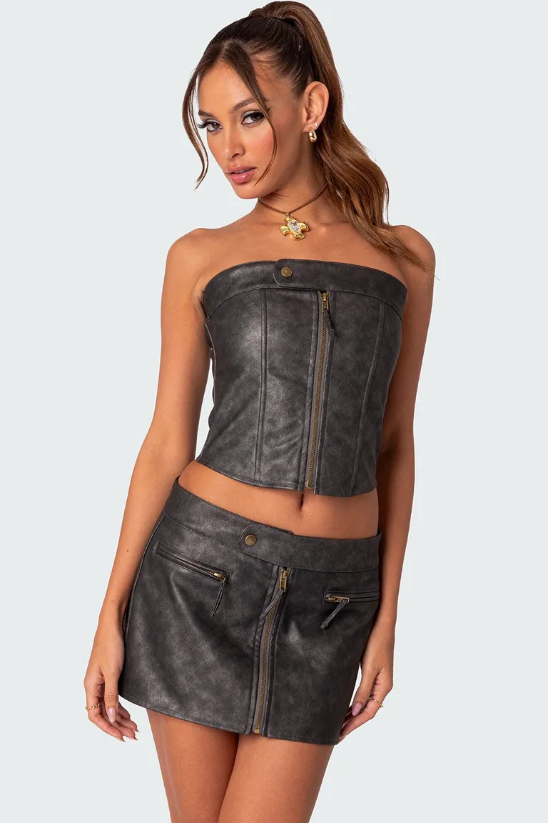 Corset cuero sintético ziva de Edikted en Tops para argentina