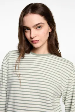 Remera manga larga rayas de Mango Teen en Buzos y Sweaters para argentina
