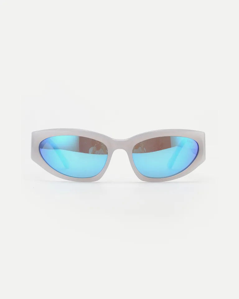 Gafas de sol con frente y patillas ajustables de acetato premium italiano y lentes polarizadas de Ay Not Dead en Anteojos para argentina
