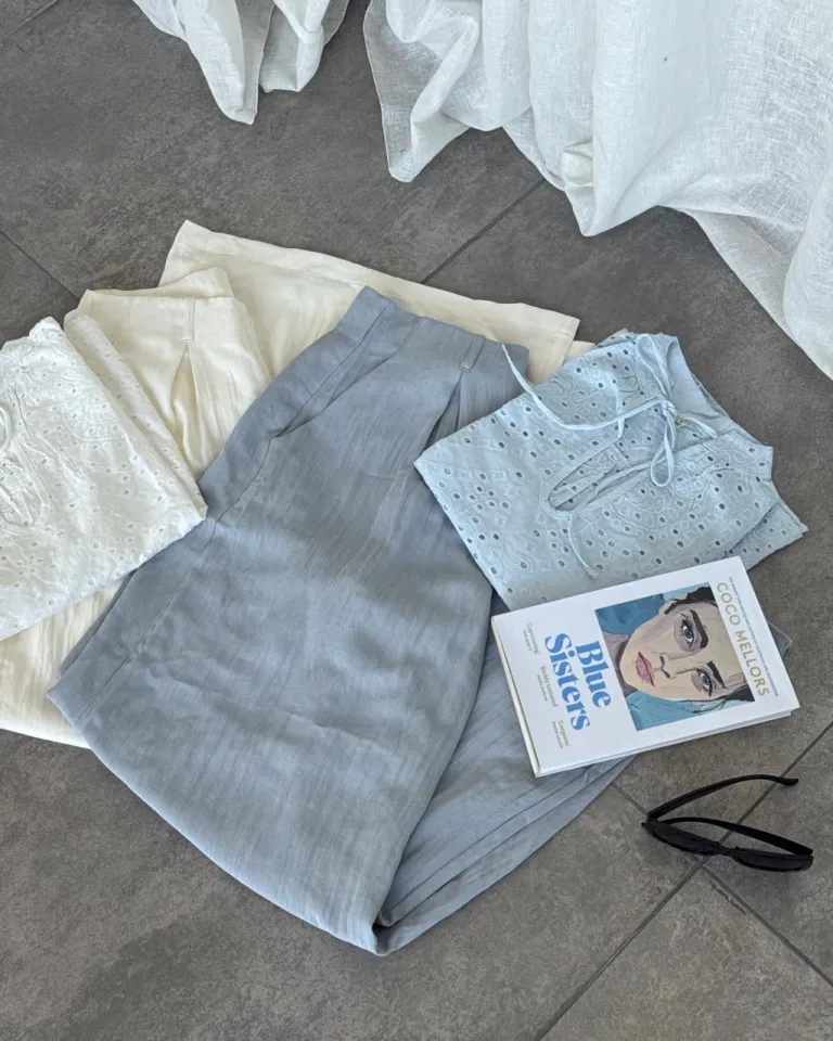 Pantalón ancho y versátil de corte elegante para mujer en color gris de Apricot en Pantalones para argentina