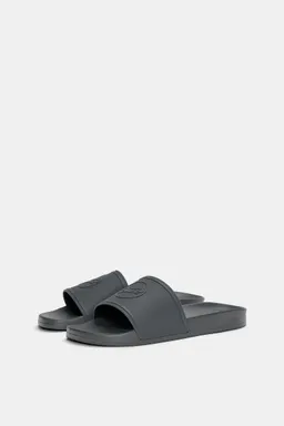 Sandalias goma stwd de Pull&Bear en Sandalias y Ojotas para argentina
