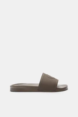 Sandalias goma stwd de Pull&Bear en Sandalias y Ojotas para argentina