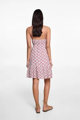 Vestido estampado con volantes de Mango Teen en Vestidos para argentina