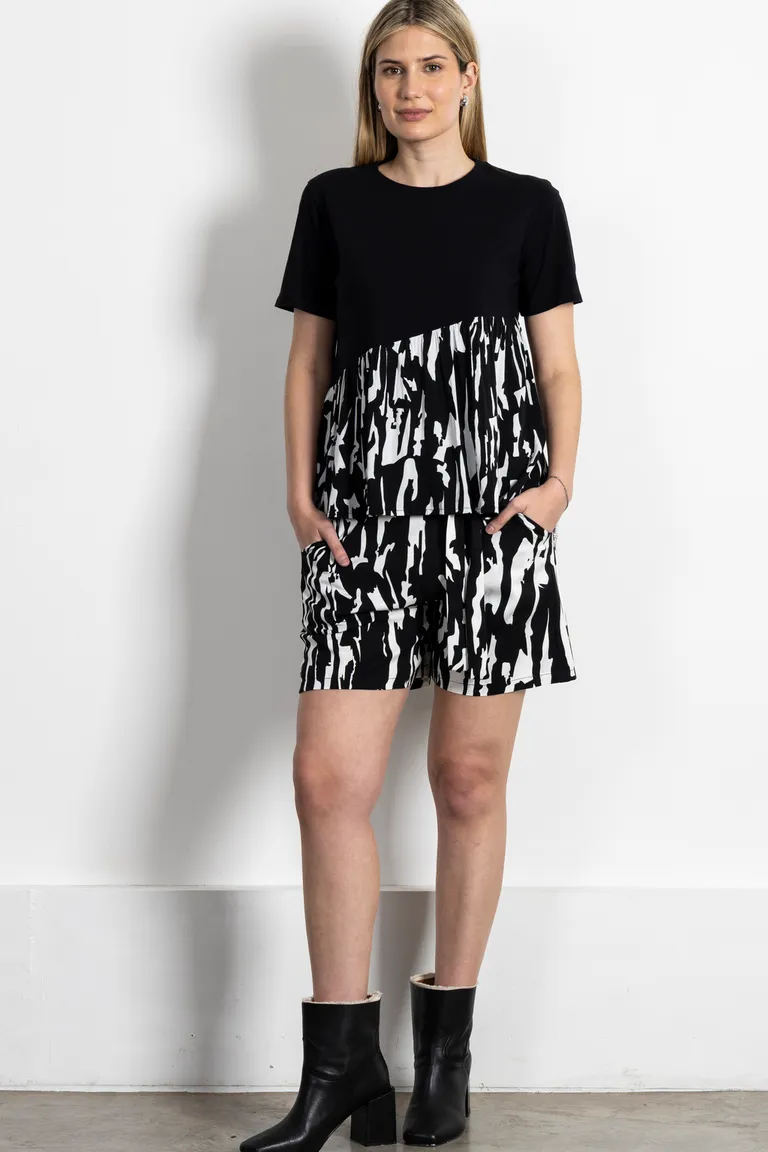 Vestido corto estampado con cintura elástica y lazo delantero de Kill en Vestidos para argentina