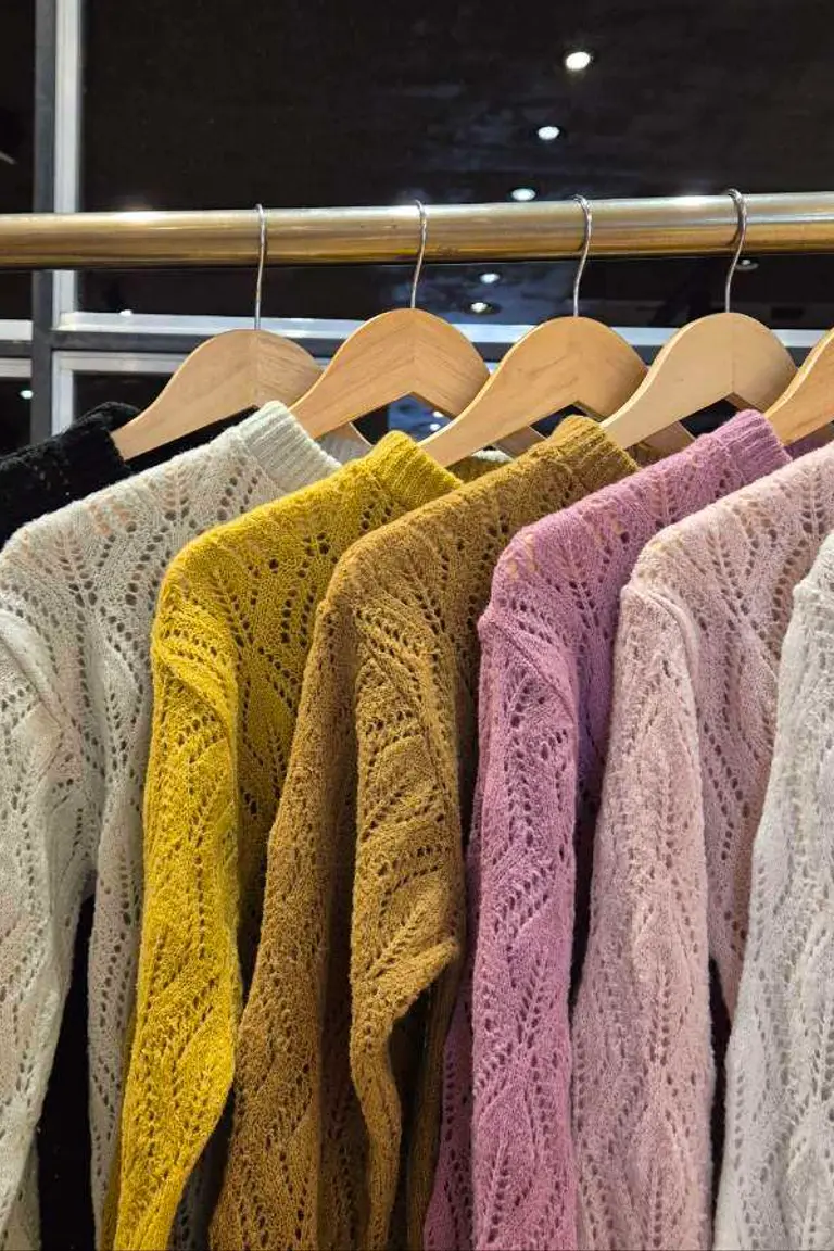 Sweater Tramado Hojas de Hesed en Buzos y Sweaters para argentina