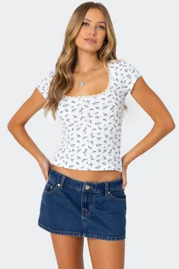 Top acanalado floral orly de Edikted en Tops para argentina