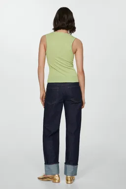 Top punto tirantes anchos de Mango en Tops para argentina