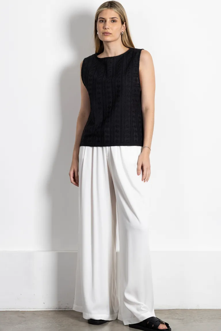 Blusa musculosa de algodón con bordados en negro para mujer de Kill en Blusas para argentina