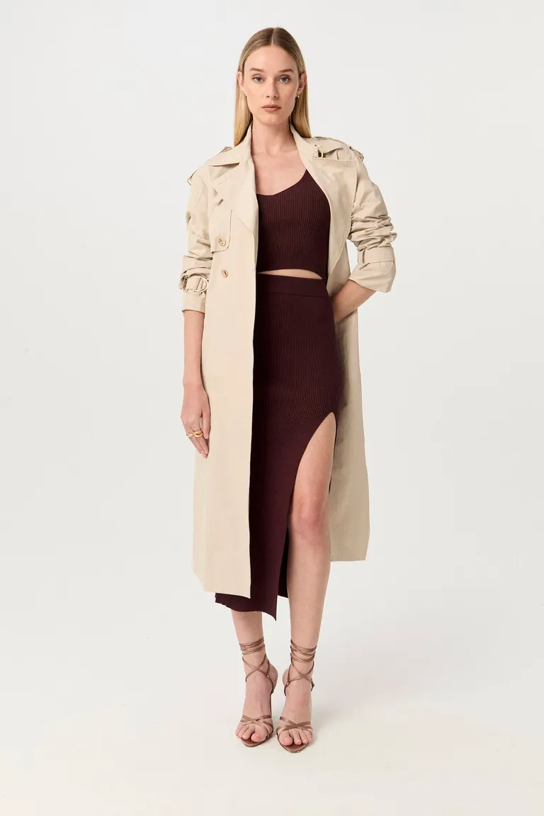 Pollera tubo acanalada tiro alto con tajo lateral y largo midi de Markova en Faldas para argentina